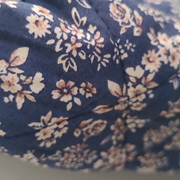 Jacket - Picture 3 of 4